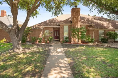 2621 Cummings Drive, Bedford, TX 76021 - Photo 5