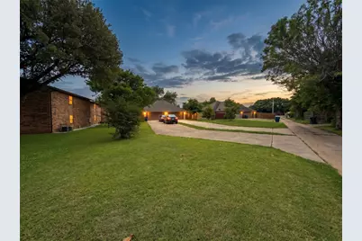 1995 Castle Drive, Garland, TX 75040 - Photo 7