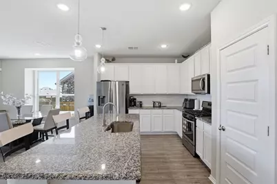2233 Burning Bush Lane, Waxahachie, TX 75167 - Photo 5