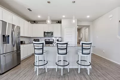 2233 Burning Bush Lane, Waxahachie, TX 75167 - Photo 9