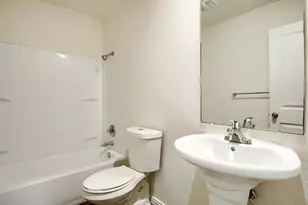 1900 N 17th St, Waco, TX 76707 - Photo 11