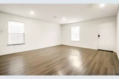 1900 N 17th Street, Waco, TX 76707 - Photo 5