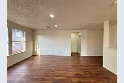7305 Marsland Lane, Arlington, TX 76001 - Photo 31