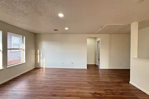 7305 Marsland Ln, Arlington, TX 76001 - Photo 31