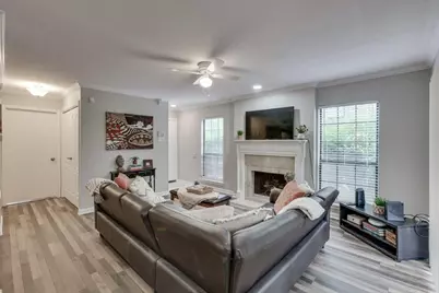 15151 Berry Trail #401, Dallas, TX 75248 - Photo 3