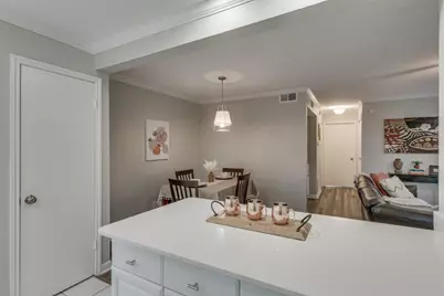15151 Berry Trail #401, Dallas, TX 75248 - Photo 11