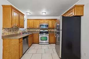 1208 Mill St, Gainesville, TX 76240 - Photo 9