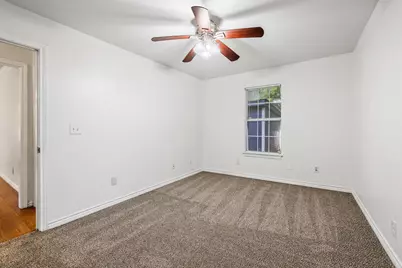 1208 Mill Street, Gainesville, TX 76240 - Photo 17