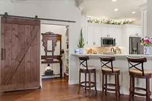 703 N Avalon Ct, Granbury, TX 76048 - Photo 7