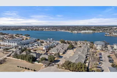 703 N Avalon Court, Granbury, TX 76048 - Photo 21