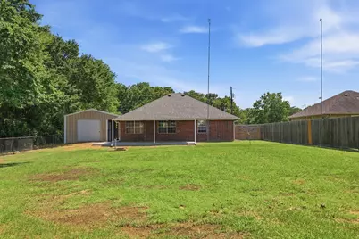 1974 County Road 33900, Powderly, TX 75473 - Photo 5