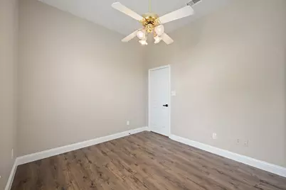 1433 Indian Springs, Carrollton, TX 75007 - Photo 19