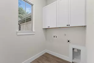 410 Virgo Ct, Granbury, TX 76049 - Photo 29