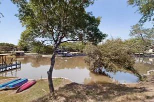 410 Virgo Ct, Granbury, TX 76049 - Photo 33