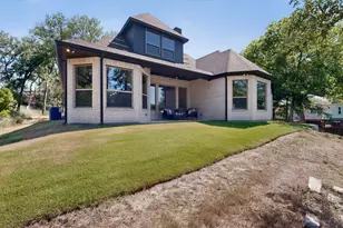 410 Virgo Ct, Granbury, TX 76049 - Photo 31