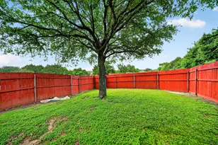 424 Castle St, DeSoto, TX 75115 - Photo 33