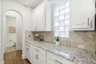 516 Sandy Ln, Flower Mound, TX 75022 - Photo 15