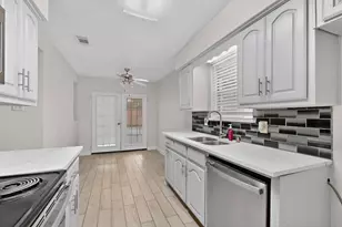3002 Sandra Ln, Rowlett, TX 75088 - Photo 13