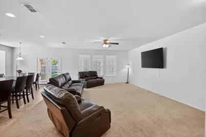 107 Cantle Street, Waxahachie, TX 75165 - Photo 5