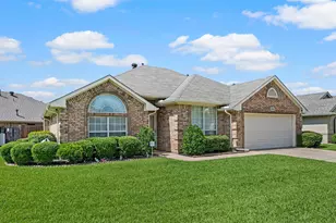 2732 Crystal Glenn Cir, Hurst, TX 76054 - Photo 37