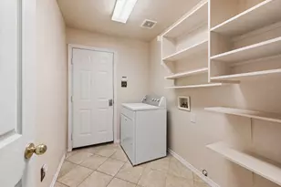 2732 Crystal Glenn Cir, Hurst, TX 76054 - Photo 19