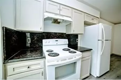 2206 Statler Drive, Carrollton, TX 75007 - Photo 5