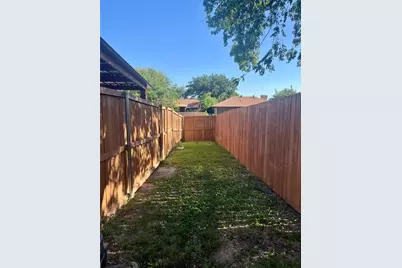 2206 Statler Drive, Carrollton, TX 75007 - Photo 31