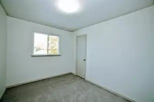 2206 Statler Dr, Carrollton, TX 75007 - Photo 11