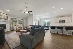 11705 Silver Queen Dr, Aubrey, TX 76227 - Photo 9