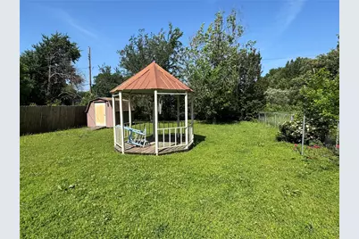 560 26th Street SW, Paris, TX 75460 - Photo 13