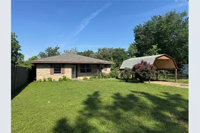 560 26th Street SW, Paris, TX 75460 - Photo 1