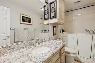 1212 Boardwalk St, Arlington, TX 76011 - Photo 23