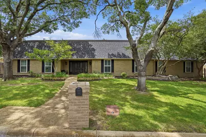 3812 Lands End Street, Fort Worth, TX 76109 - Photo 3