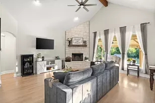 909 Summer Hill Ln, Red Oak, TX 75154 - Photo 13