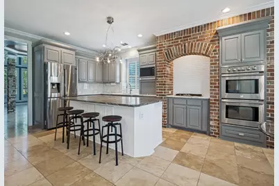 2600 Queen Elaine Drive, Lewisville, TX 75056 - Photo 5
