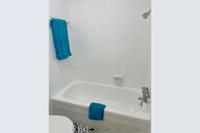 5212 Fleetwood Oaks Avenue #201 Bldg G, Dallas, TX 75235 - Photo 11