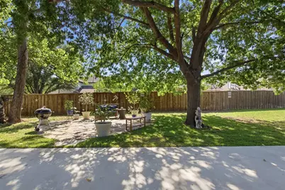 2505 Hillview Court, Denton, TX 76209 - Photo 19