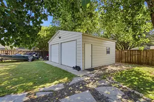 2505 Hillview Ct, Denton, TX 76209 - Photo 27