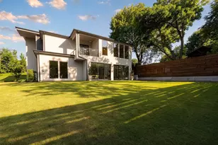 6984 Santa Barbara Dr, Dallas, TX 75214 - Photo 3