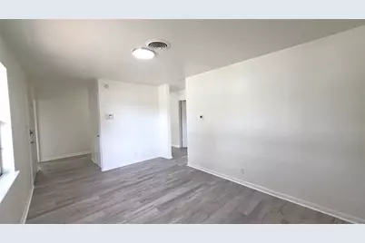 604 Sun Valley Drive, Denton, TX 76209 - Photo 5