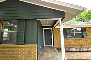 604 Sun Valley Dr, Denton, TX 76209 - Photo 1