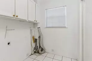 2225 Brooks St, Garland, TX 75041 - Photo 23