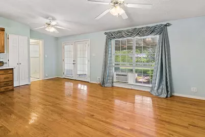 2225 Brooks Street, Garland, TX 75041 - Photo 7