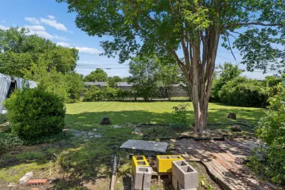 2225 Brooks Street, Garland, TX 75041 - Photo 27