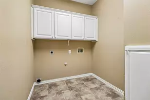 3720 Cripple Creek Ct, Bedford, TX 76021 - Photo 7