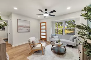 203 Broad St, McKinney, TX 75069 - Photo 5
