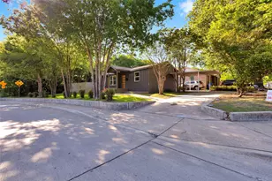203 Broad St, McKinney, TX 75069 - Photo 25