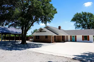 10575 Friendship Rd, Pilot Point, TX 76258 - Photo 31