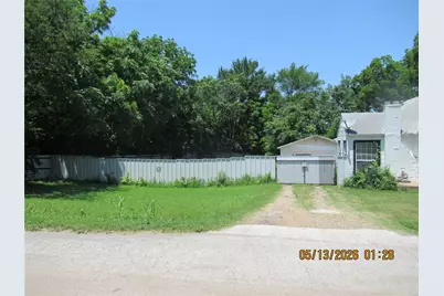 201 E Dallas Street, Hutchins, TX 75141 - Photo 3