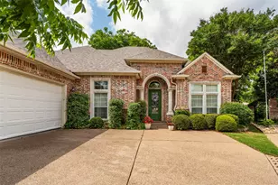 2006 Channing Park Dr, Arlington, TX 76013 - Photo 3